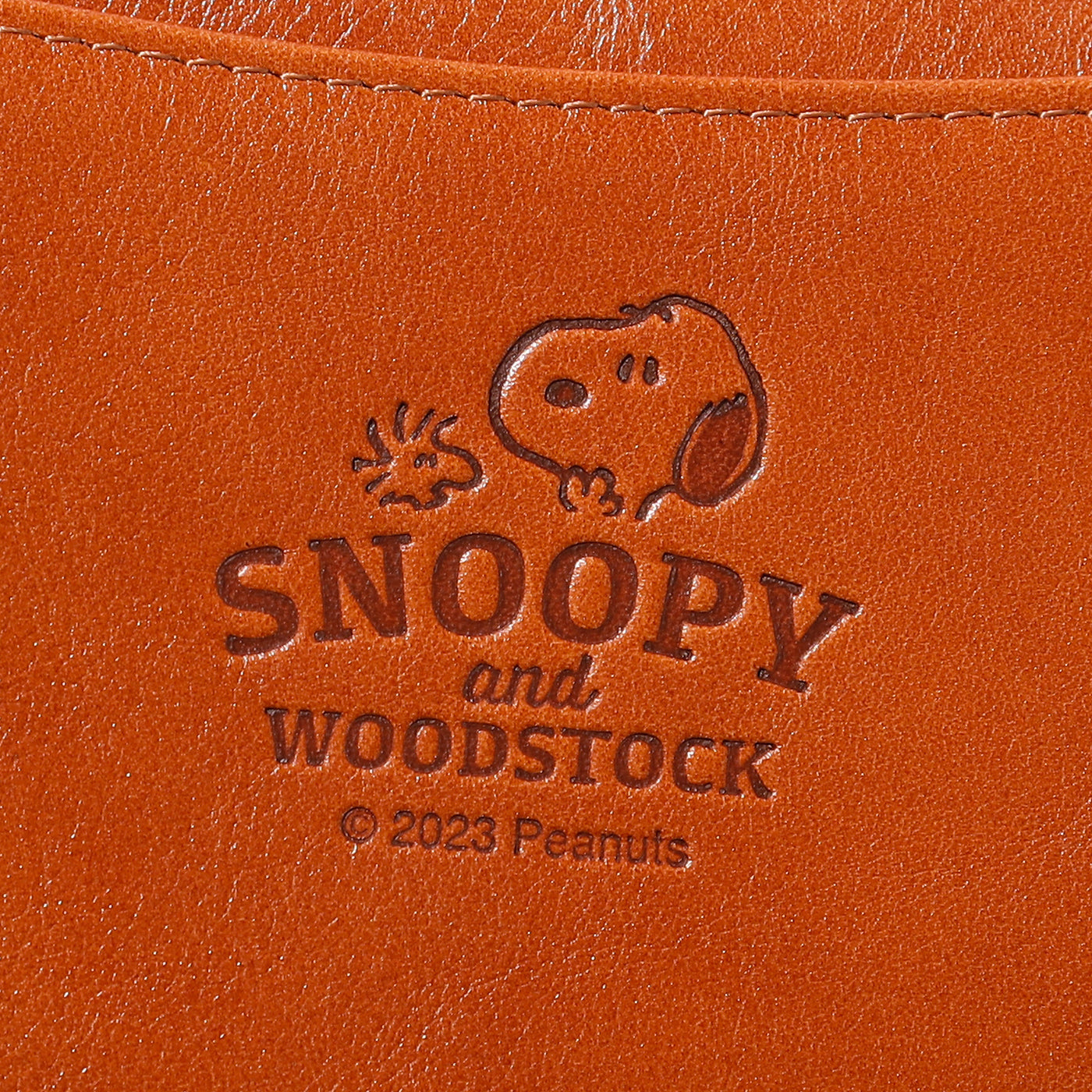 日常で使える大人のためのレザー雑貨、SNOOPY LEATHER COLLECTION