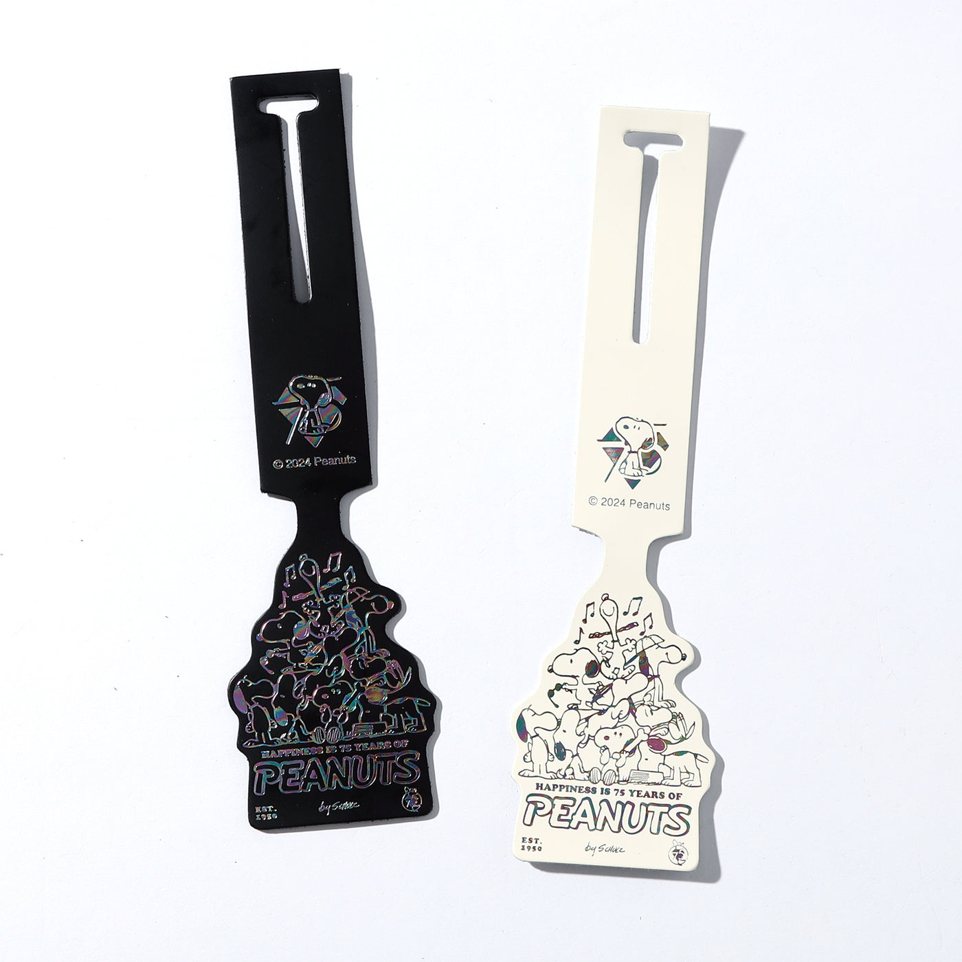 日常で使える大人のためのレザー雑貨、SNOOPY LEATHER COLLECTION