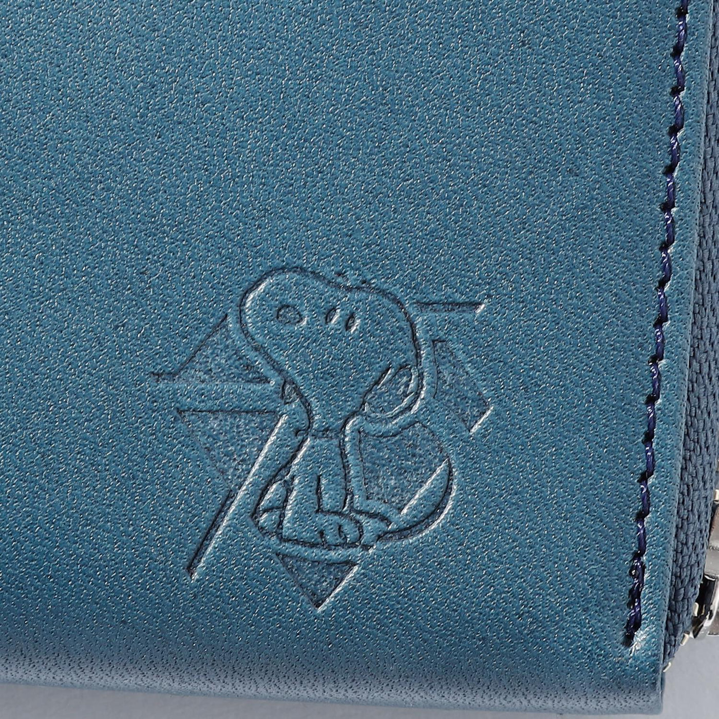 日常で使える大人のためのレザー雑貨、SNOOPY LEATHER COLLECTION 