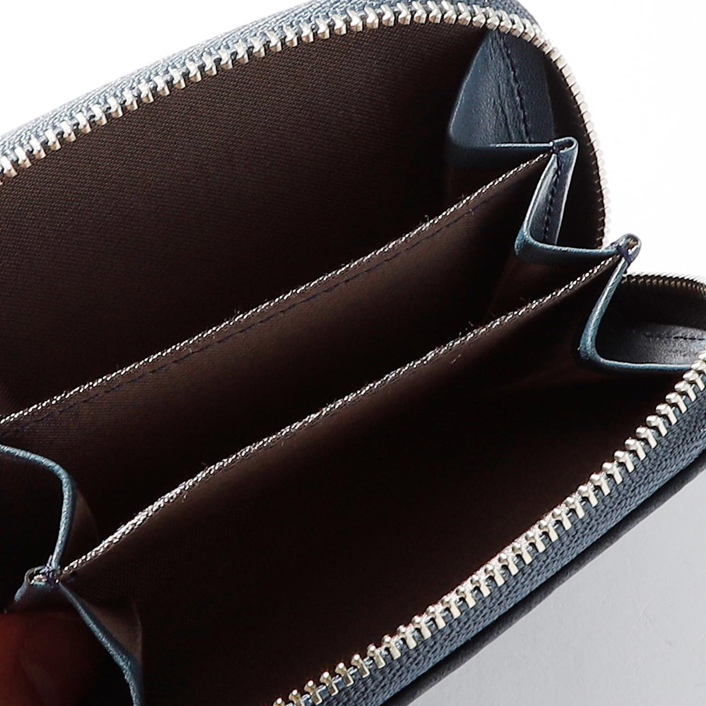日常で使える大人のためのレザー雑貨、SNOOPY LEATHER COLLECTION 